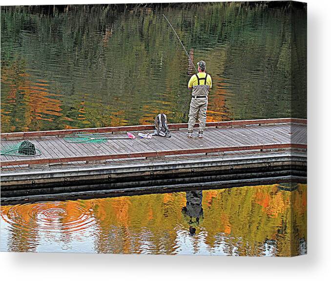 Fishing Canvas Print featuring the photograph Skunked by Suzy Piatt