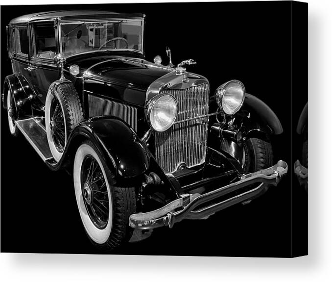 Vintage Canvas Print featuring the photograph Vintage 30s Lincoln bw by Jerry Abbott
