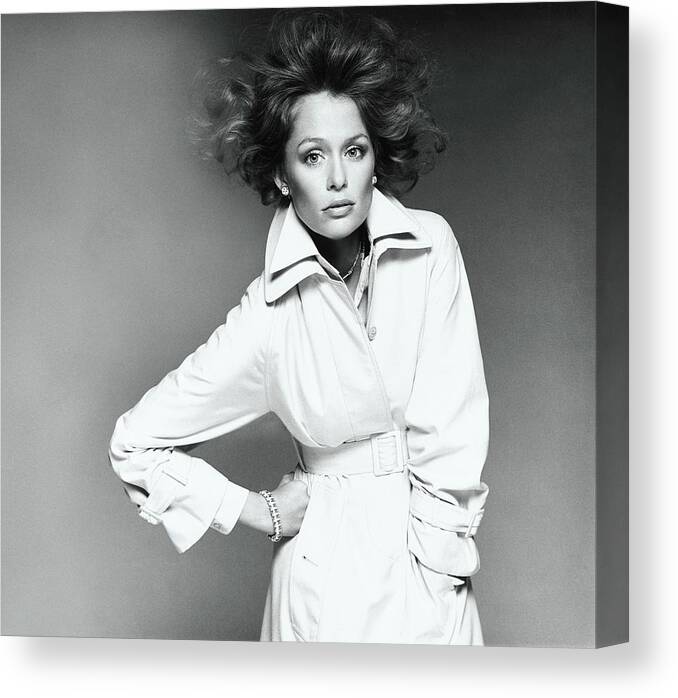 Fashion Canvas Print featuring the photograph Lauren Hutton In Overcoat by Francesco Scavullo