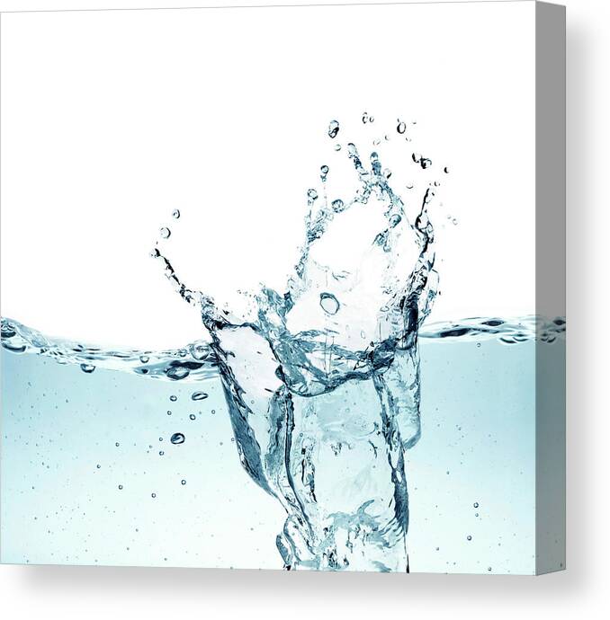 Spray Canvas Print featuring the photograph Water Splash by Tsuji