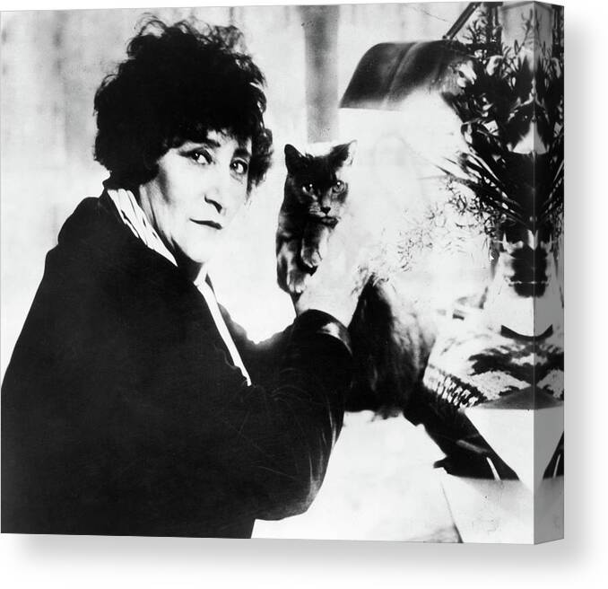 1932 Canvas Print featuring the photograph Colette (1873-1954) #1 by Granger