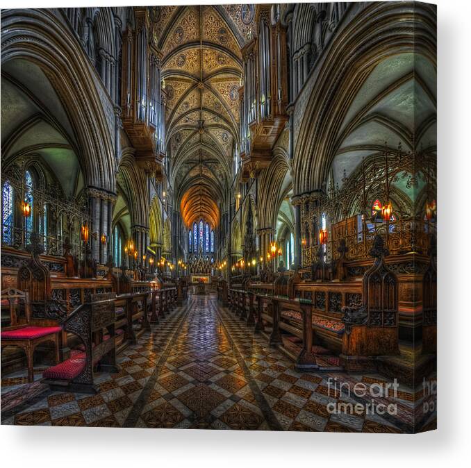 Yhunsuarez Canvas Print featuring the photograph Cathedral Choir by Yhun Suarez