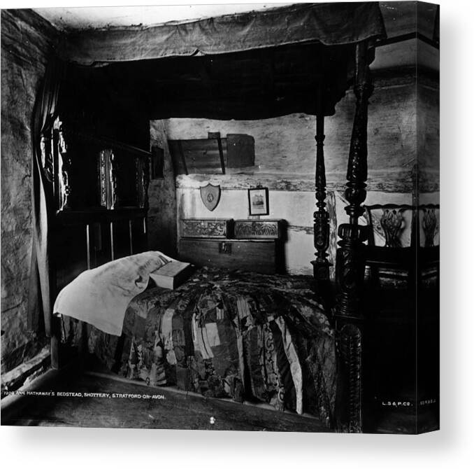 Anne Hathaway's Cottage Canvas Print featuring the photograph Hathaways Bed by London Stereoscopic Company