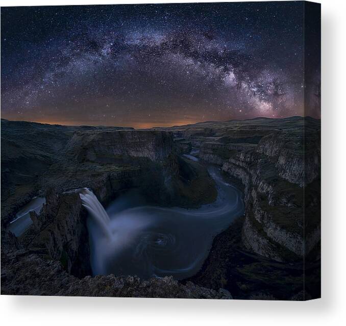 Palouse Canvas Print featuring the photograph Starry Night Over Palouse Falls by Lydia Jacobs