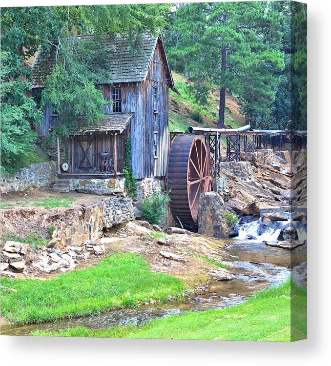 10385 Canvas Print featuring the photograph Sixes Mill On Dukes Creek - Square by Gordon Elwell