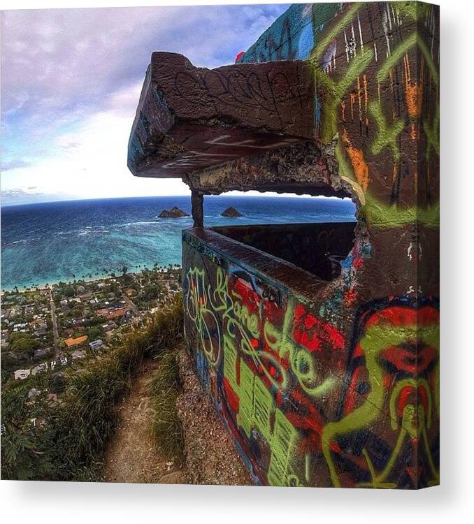 Hawaiistagram Canvas Print featuring the photograph Afternoon Workout Spot by Brian Governale