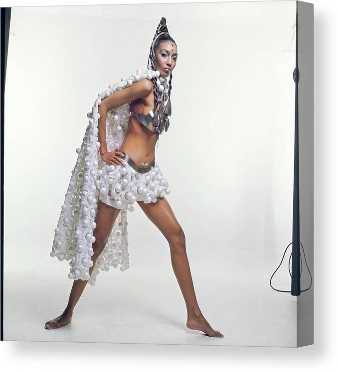 Fashion Canvas Print featuring the photograph Carol Labrie Wearing Ungaro by Bert Stern