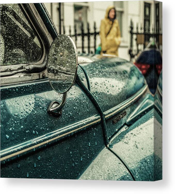 London Canvas Print featuring the photograph London Rain by Riccardo Berg