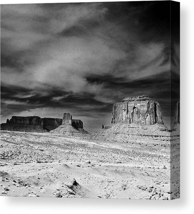 Monumentvalley Canvas Print featuring the photograph Monument Valley by Jonathan Joslyn