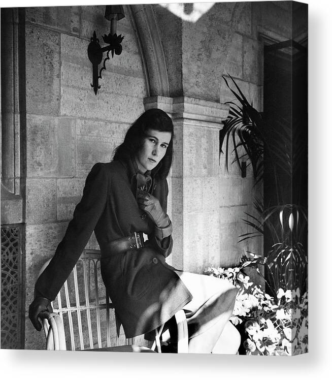 Personality Canvas Print featuring the photograph Mrs. James Polk Wearing A Coat by Horst P. Horst