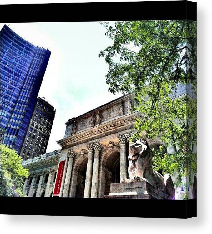 Nypubliclibrary Canvas Print featuring the photograph Ny Library. Current Study Spot. No by Niroja Tharmakulasingham