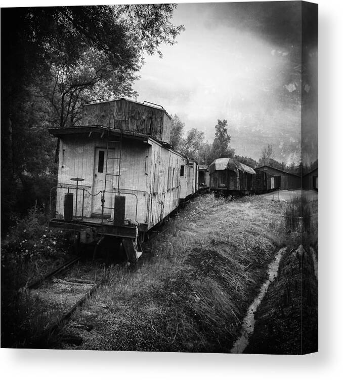Train Canvas Print featuring the photograph Old Caboose by Jeff Klingler