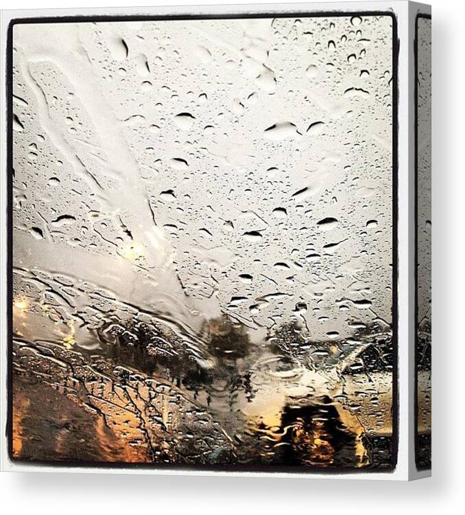 Iphoneonly Canvas Print featuring the photograph Rainy Day by K Freiheit