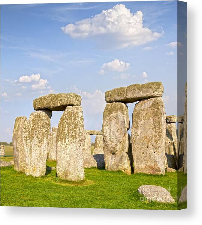 England Canvas Print featuring the photograph Stonehenge by Colin and Linda McKie