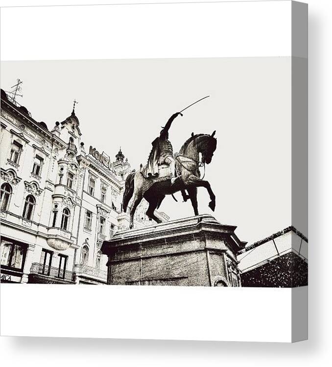 Croatiacollaborative Canvas Print featuring the photograph This Shot Of Ban Jelačić Square In by Zoran Pomykalo