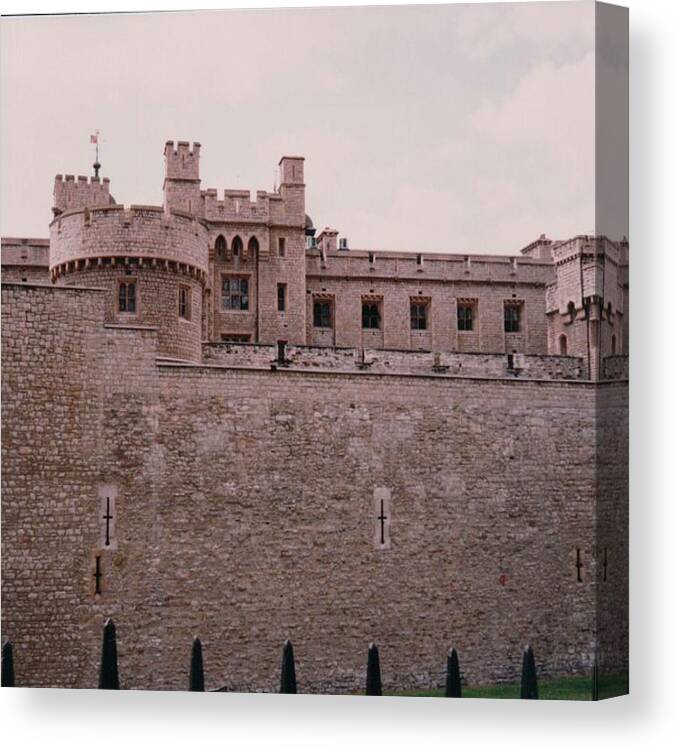 Tower Of London Canvas Print featuring the photograph Tower of London England by Lisa Travis
