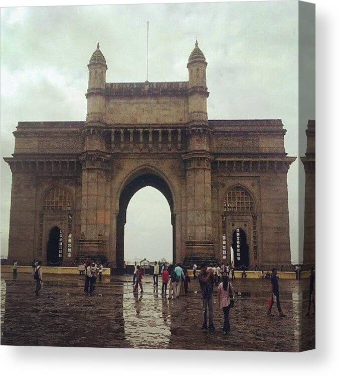 Mumbai Canvas Print featuring the photograph The Gateway #1 by Parth Patel