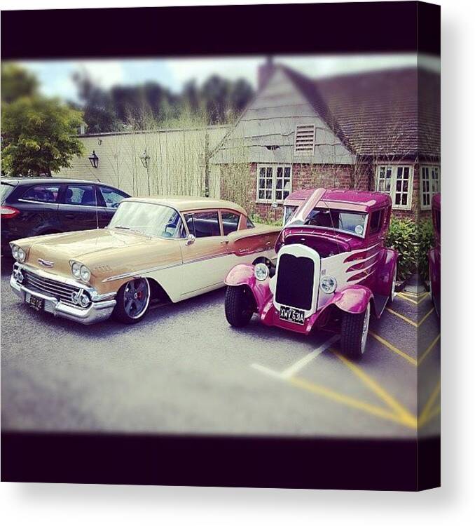  Canvas Print featuring the photograph American Cars 2 by Lubomir Kiraly