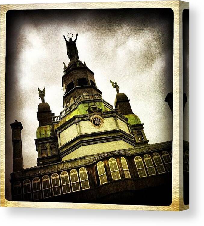 Makebeautiful Canvas Print featuring the photograph #architecture #picoftheday #iphoneonly by Nicolas Marois