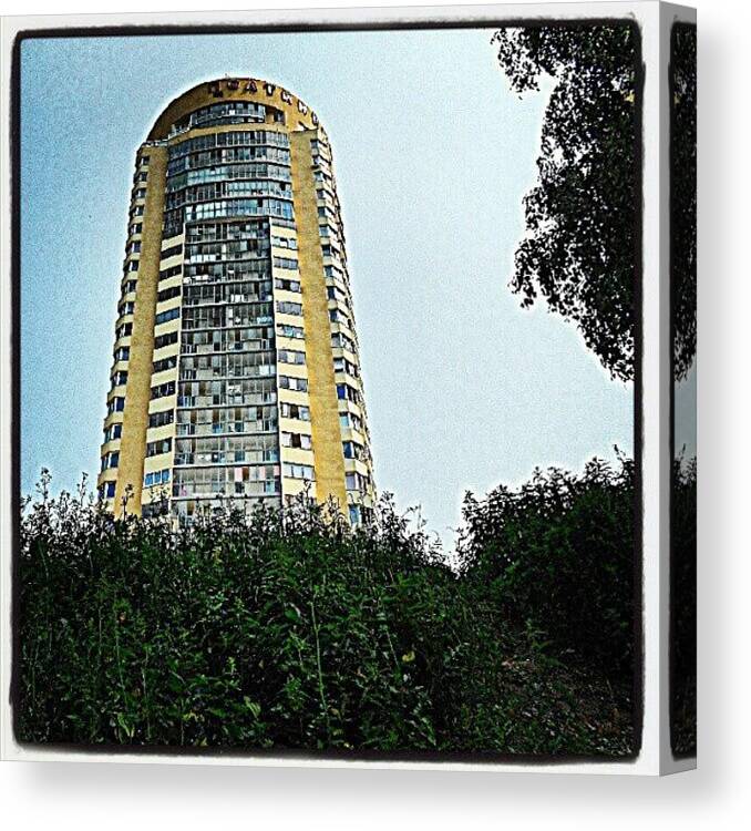 Ciudad Canvas Print featuring the photograph Building. #urban #building #buildings by Igor Che 💎