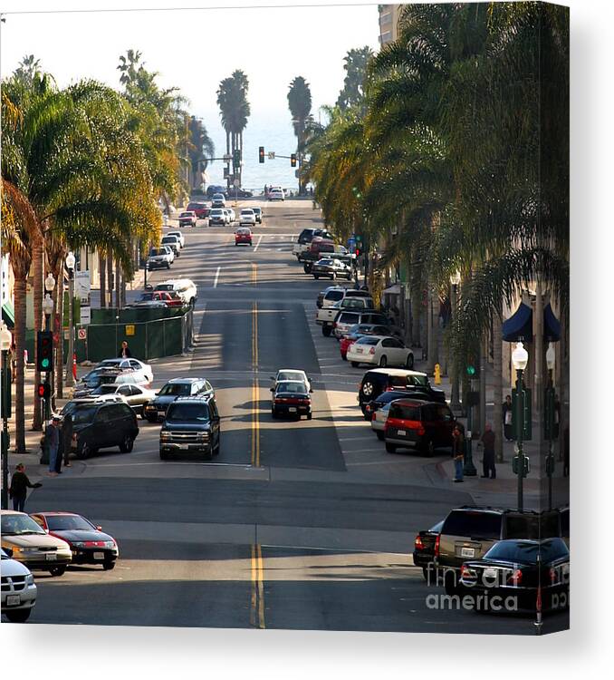 Ventura Canvas Print featuring the photograph California Street by Henrik Lehnerer