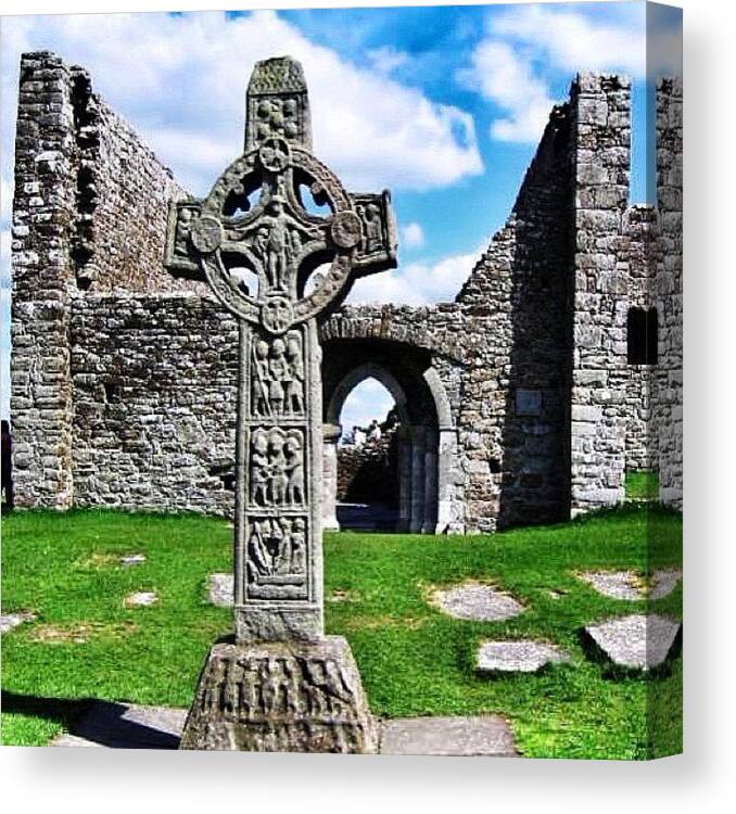 Cross Canvas Print featuring the photograph Clonmacnoise - Ireland by Luisa Azzolini