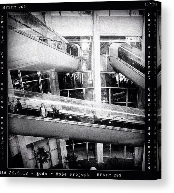 Art Canvas Print featuring the photograph Connections. #gmy #blackandwhite #bw by Beda MoBe