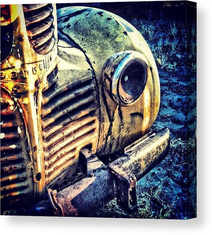 Simplyhdr Canvas Print featuring the photograph Dead Dodge ~ Corron Xtrillion by Glen Campbell