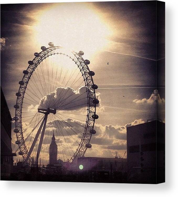 Scenery Canvas Print featuring the photograph Hazy London Summer by Paul Mcdonnell