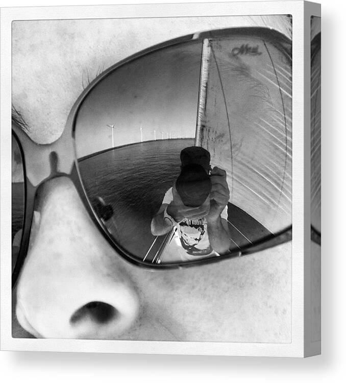 Mirrorshot Canvas Print featuring the photograph Mirrorshot by Arthur Geursen