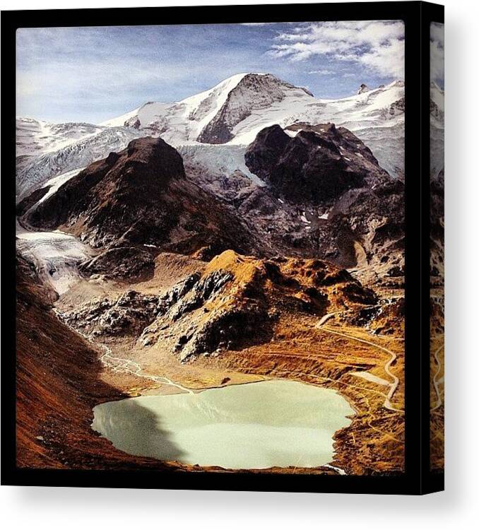 Iphoneonly Canvas Print featuring the photograph 🗻mountain by Hilary Solack