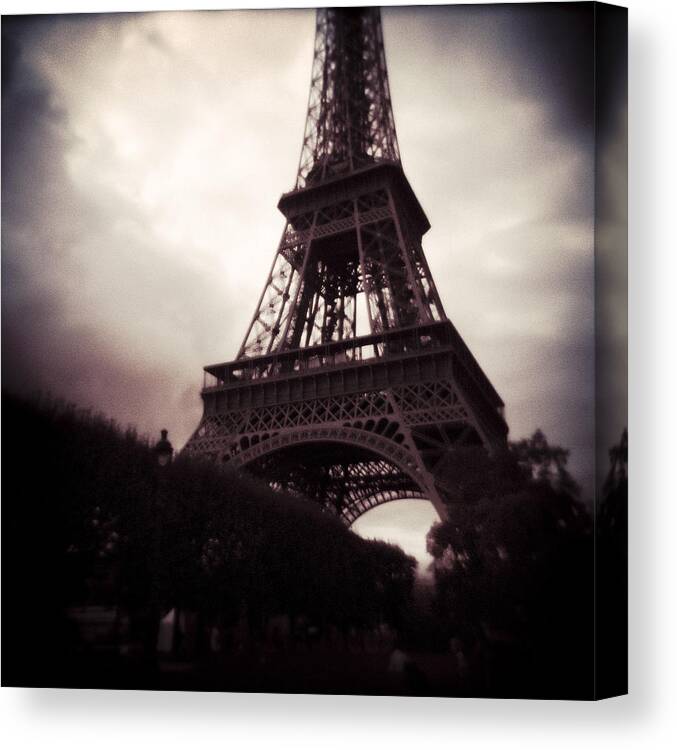 Paris Canvas Print featuring the photograph Paris Dream by RicharD Murphy
