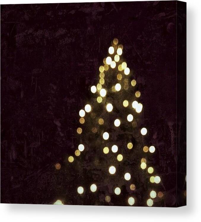 Beautiful Canvas Print featuring the photograph Real Iphone Bokeh ❤ by Melanie Stork