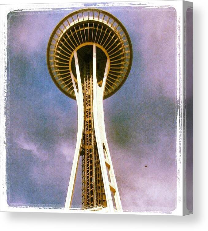 Spaceneedle Canvas Print featuring the photograph Seattle Space Needle by Jessica Daubenmire