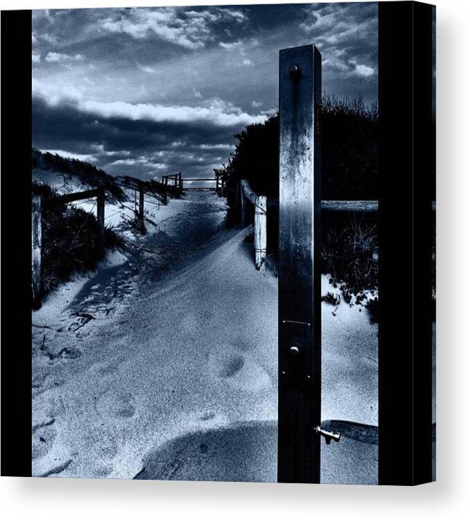 Bwlove Canvas Print featuring the photograph Showers Impending #iphoneography by Kendall Saint