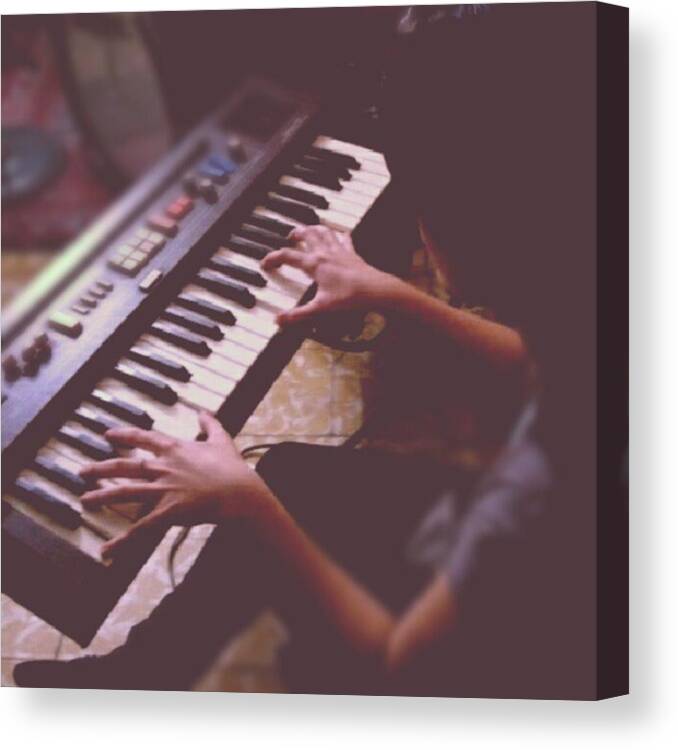 Jesus Canvas Print featuring the photograph Sofi En El Piano. #piano #music by Eduardo Ribera