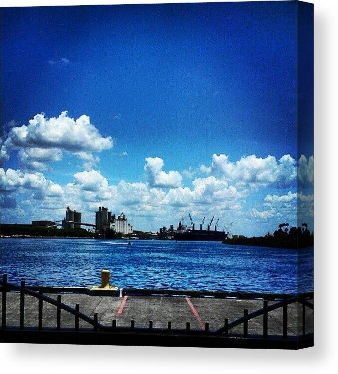 Instagram Canvas Print featuring the photograph Tampa Bay Weekend by Kyle Manaa