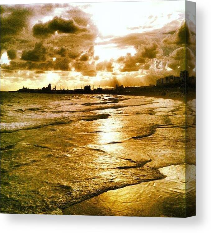 Tgn Canvas Print featuring the photograph #tgn by Carles Falcon
