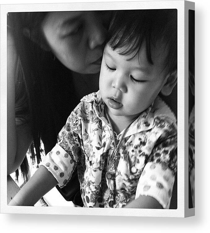 Mom Canvas Print featuring the photograph #thailand #iphonephotography by Anucha Karn