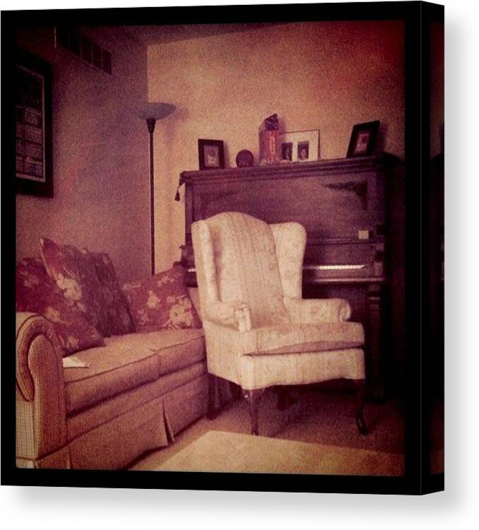 Vintage Canvas Print featuring the photograph Vintage Piano by Sara Lovelace