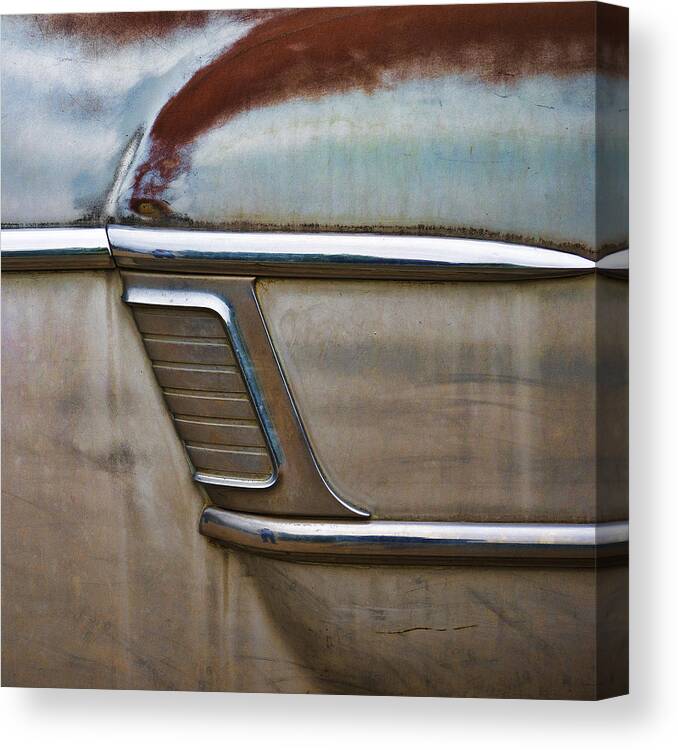 Vintage Canvas Print featuring the photograph Weathered But Still Cool by Carol Leigh