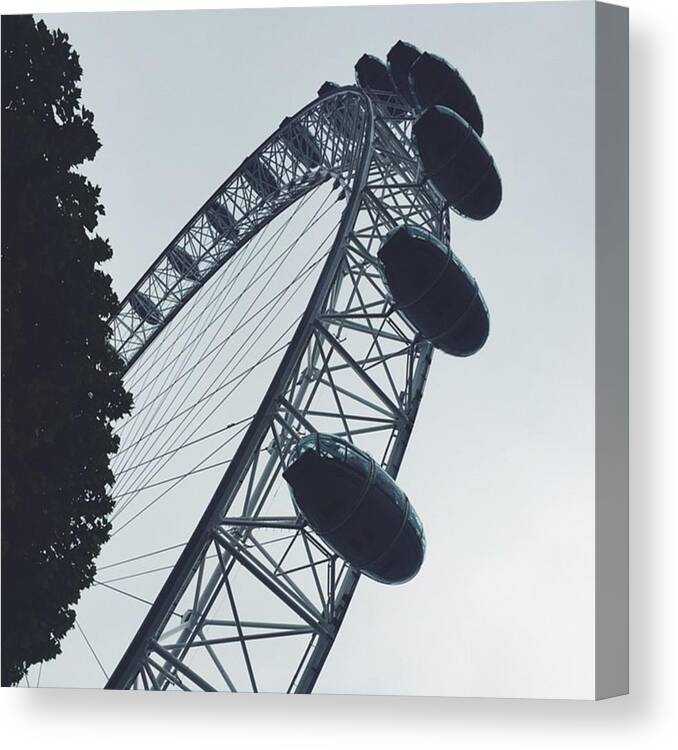 London Canvas Print featuring the photograph London Eye by Oliver Dykes