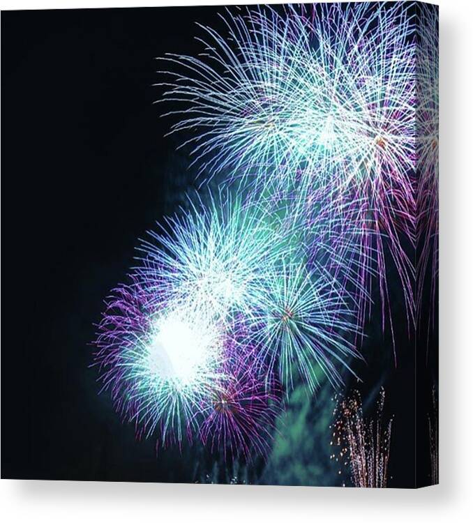 Fireworks Canvas Print featuring the photograph Instagram Photo #41504451046 by Ikuto Yoshie