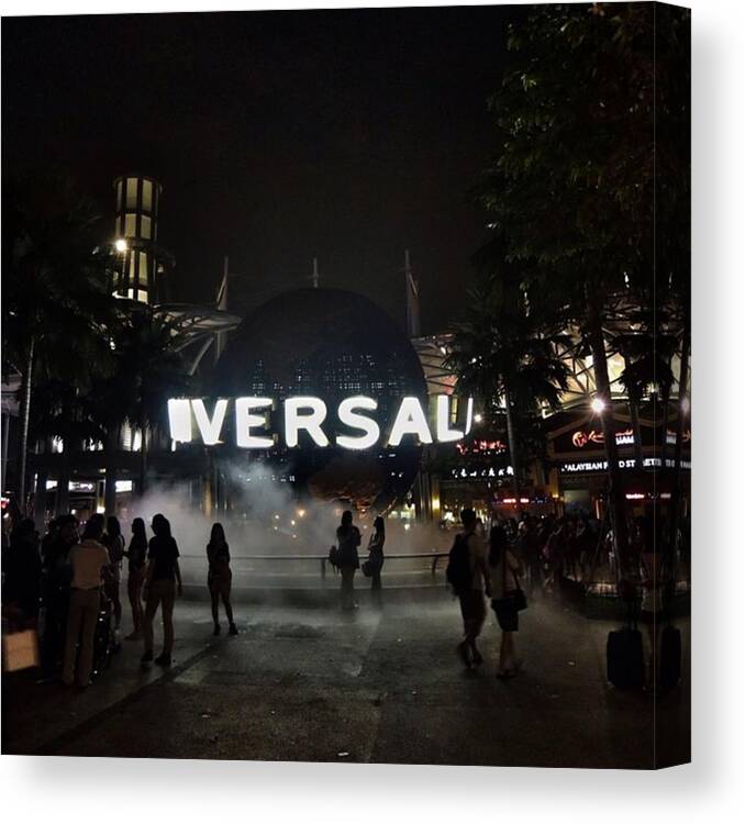Halloween Canvas Print featuring the photograph Halloween Horror Nights 4 At Universal by Anggung Suherman