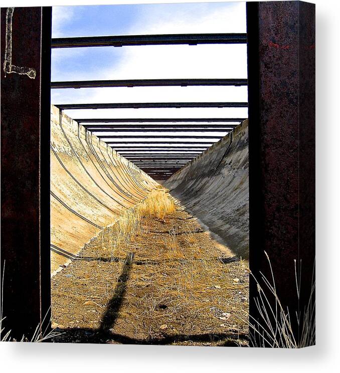  Canvas Print featuring the photograph Inside the AquaDuct by Brian Sereda