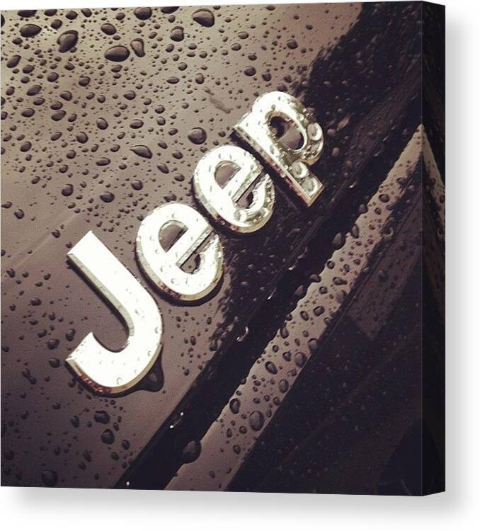 Jeep Canvas Print featuring the photograph Love My Jeep @joeskev by Kim Szyszkiewicz