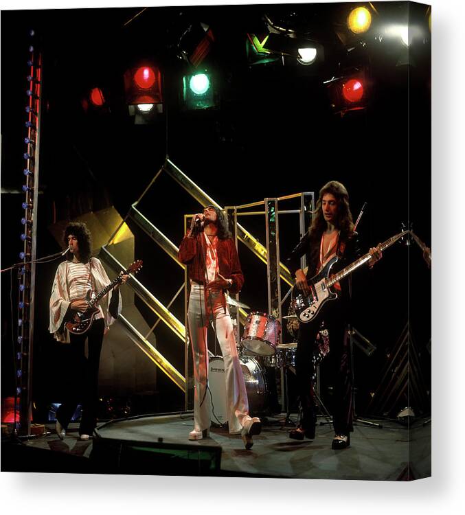 Music Canvas Print featuring the photograph Photo Of Queen And Freddie Mercury And #1 by David Redfern