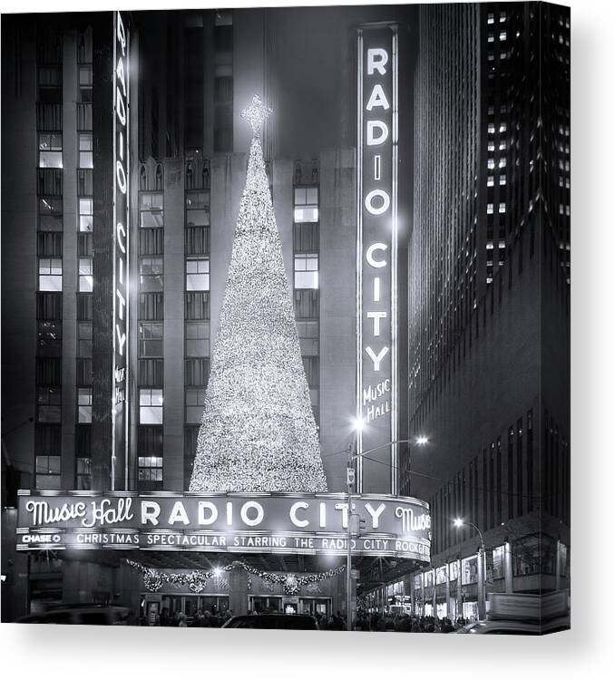 Radio City Music Hall Canvas Print featuring the photograph A Radio City Christmas by Mark Andrew Thomas