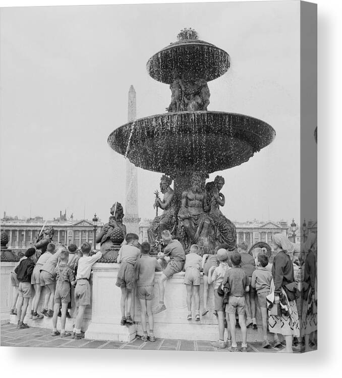 Child Canvas Print featuring the photograph Heavy Heat On Paris In 1955 by Keystone-france
