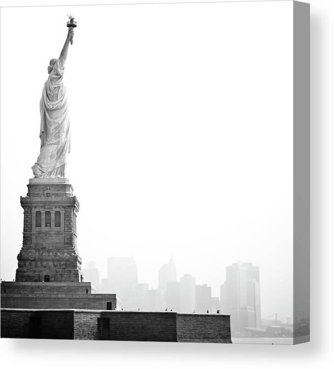 Statue Canvas Print featuring the photograph Statue Of Liberty by Image - Natasha Maiolo